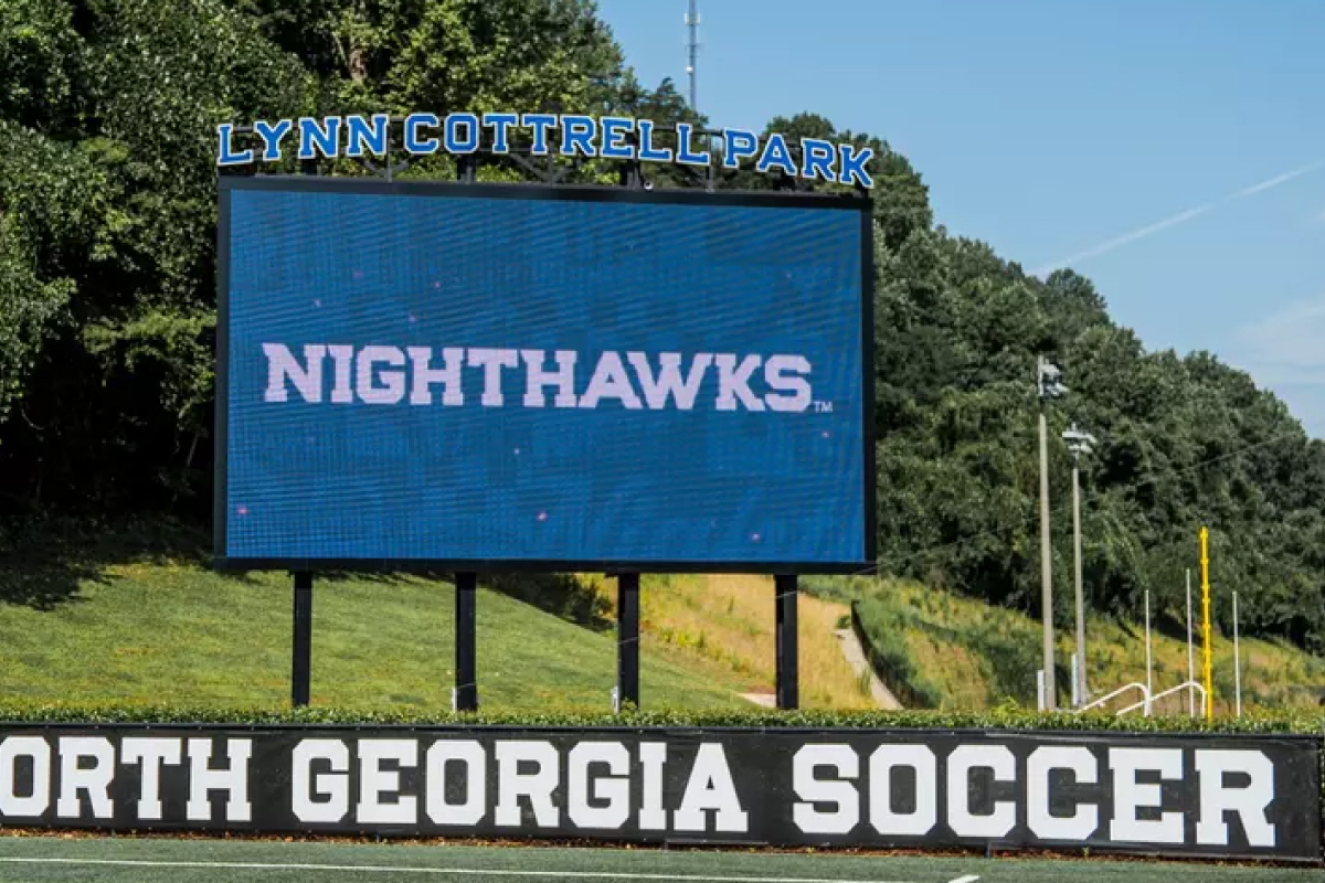 ung-softball-video-screen